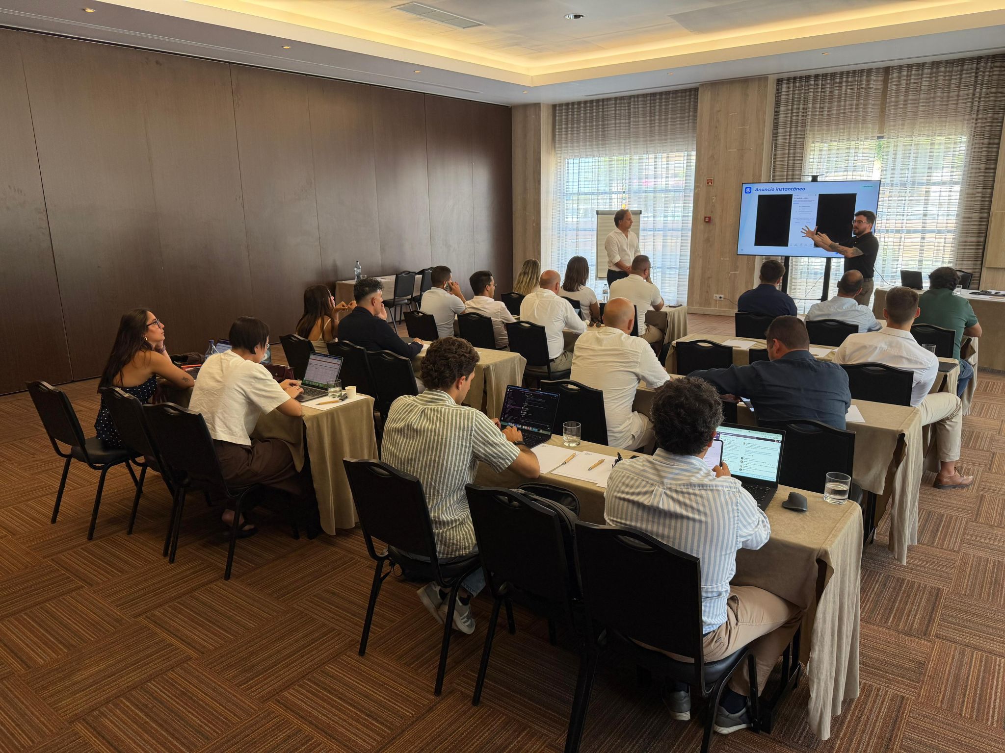 Standvirtual Academy workshop focused on automotive products and tools